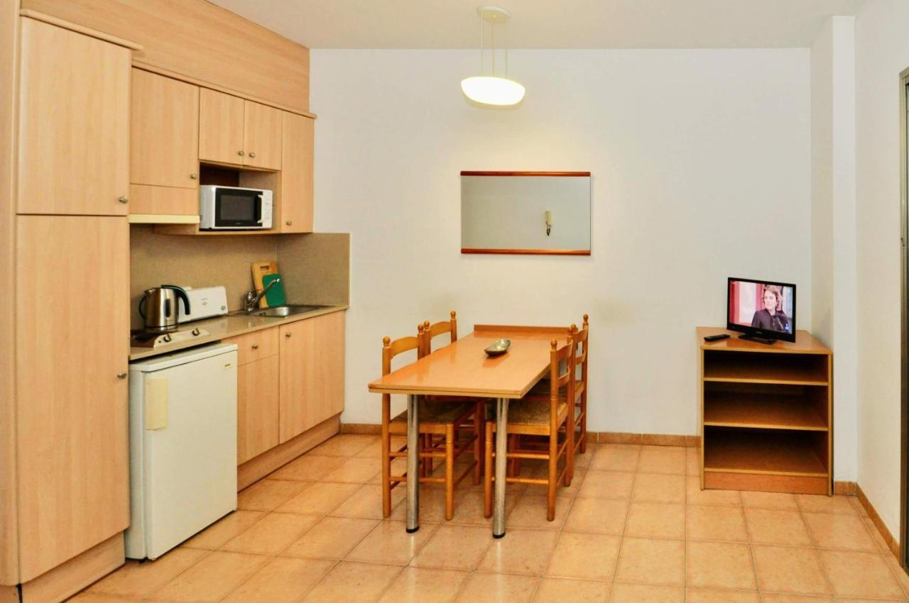 Apartments Sunsol โยเรตเดมาร์ ภายนอก รูปภาพ