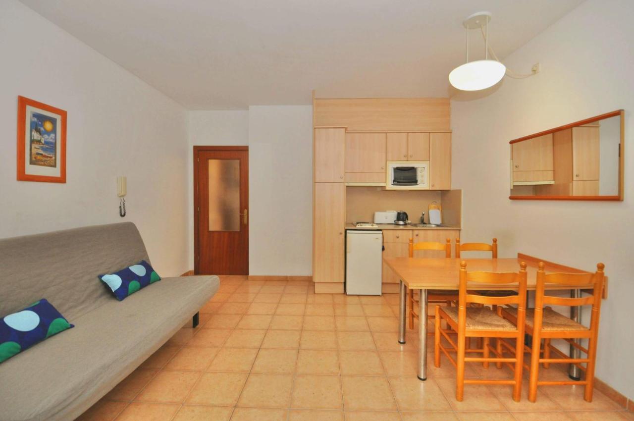 Apartments Sunsol โยเรตเดมาร์ ภายนอก รูปภาพ